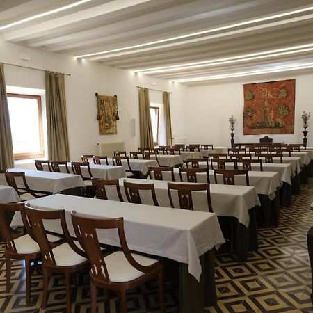 Hospederia Seminario Conciliar De San Julian Hotel Cuenca  Bagian luar foto